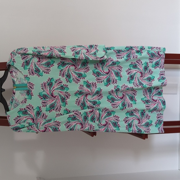 2 beautiful Crown & Ivy dresses for $16! - Picture 5 of 8